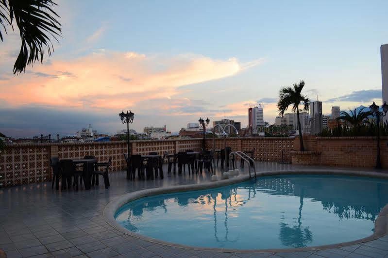 Hotel Calima Real Exterior foto